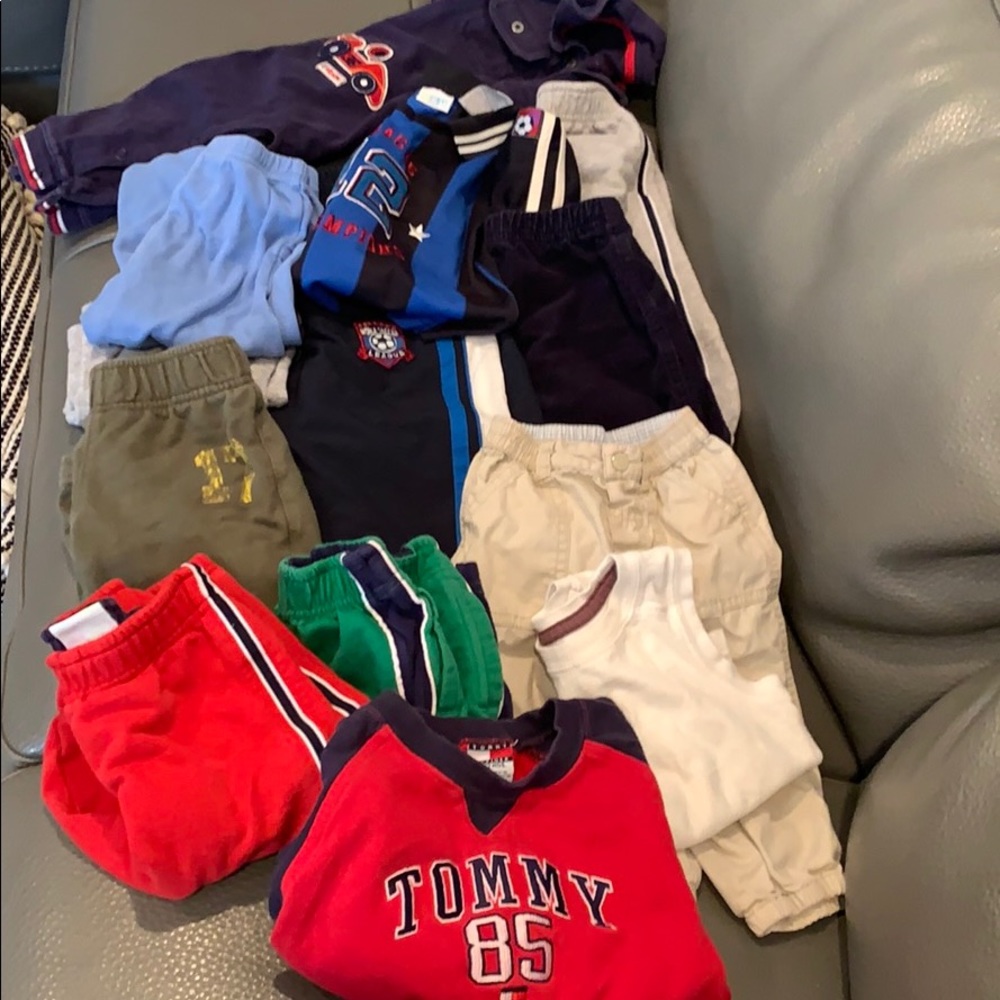 Bundle 12 pieces size 12 months see pics